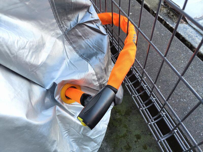 前はワイヤーロック