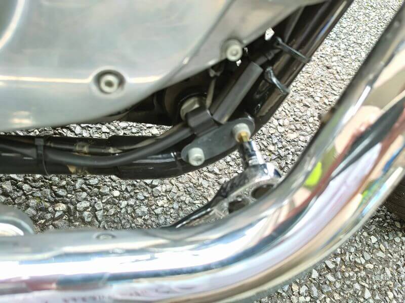 六角レンチでココを外す